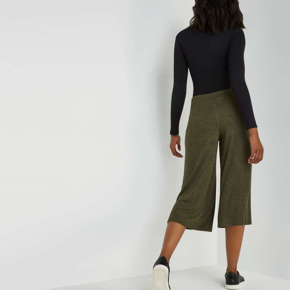 NWT Joe Fresh Womens Hacci Culottes in Khaki Green - Picture 2 of 4